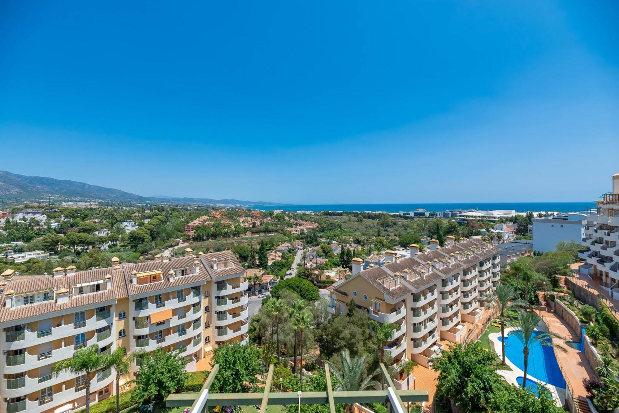 Lägenhet Elegant 2 Bdrm Penthouse With Bbq And Pools
