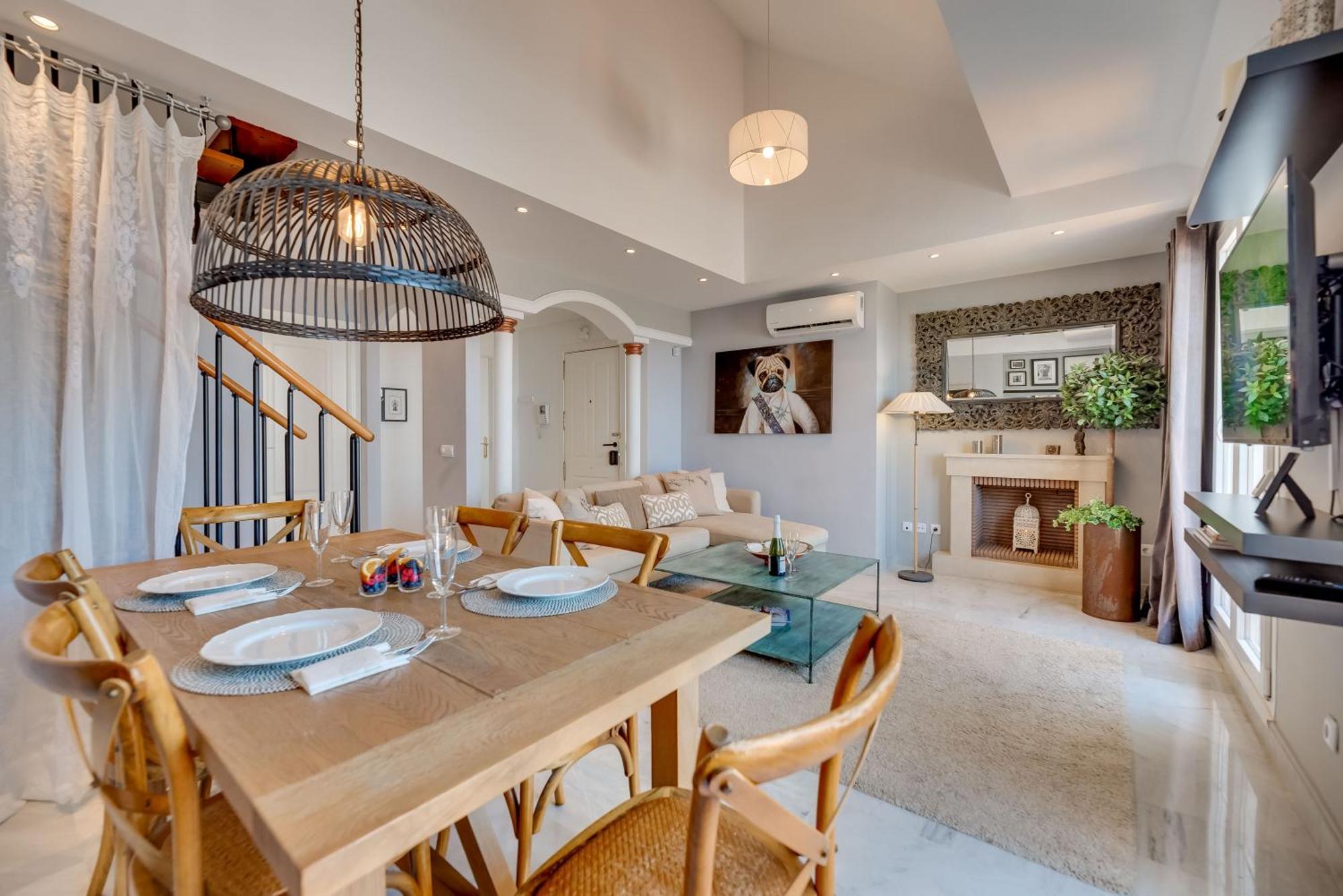 Lägenhet Elegant 2 Bdrm Penthouse With Bbq And Pools Marbella